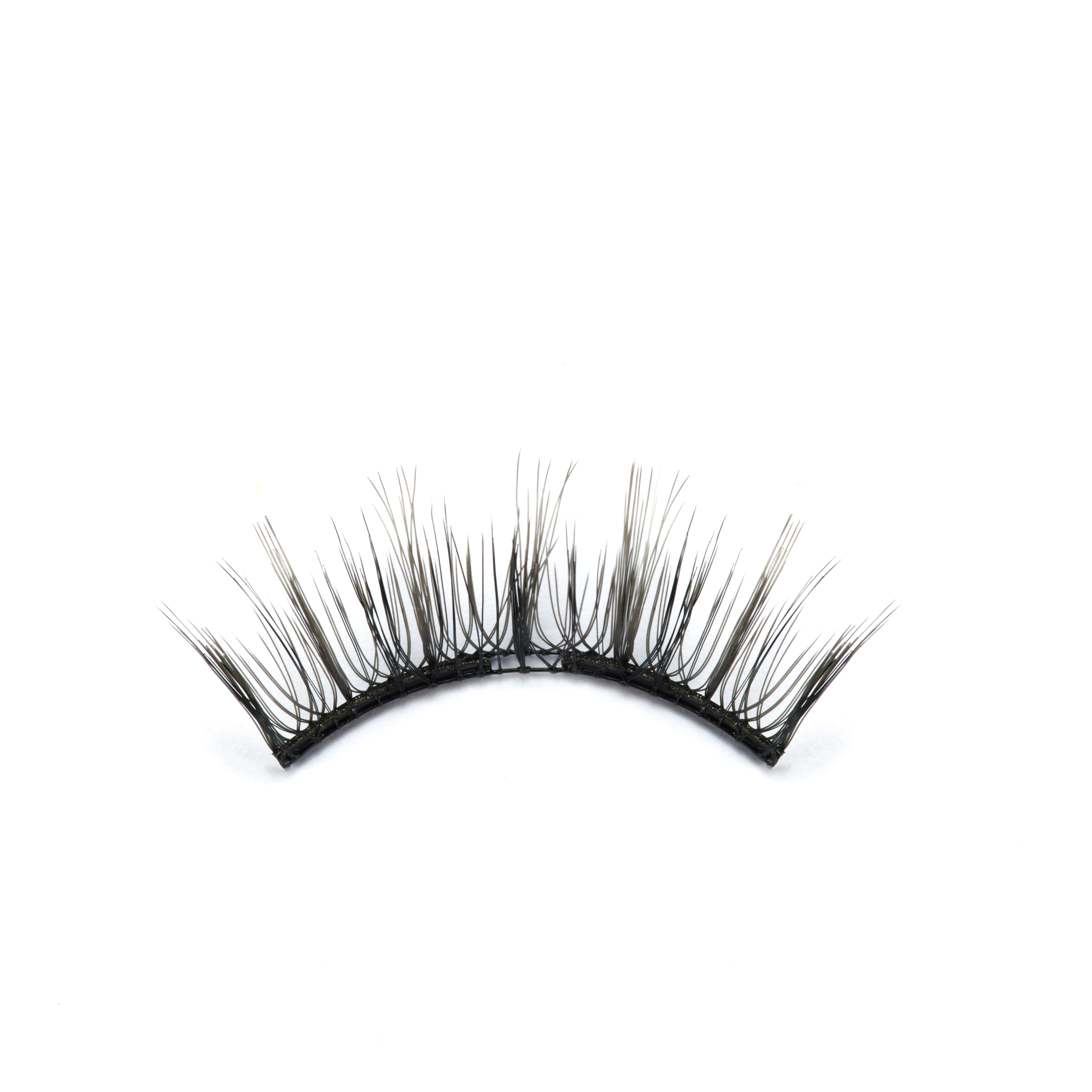 ELORA™  Soft Magnetic Lash Pure Natural